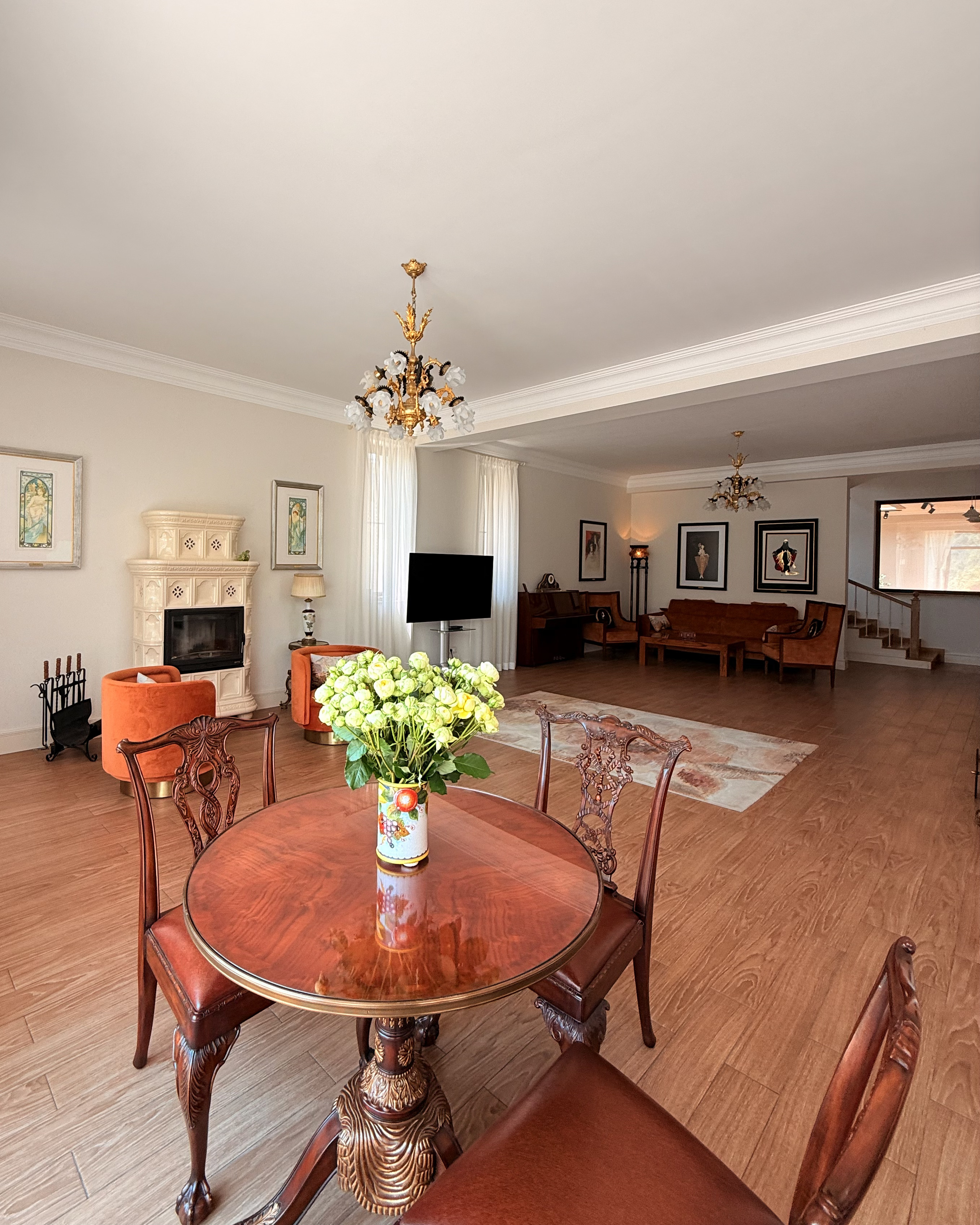 Apartment 15