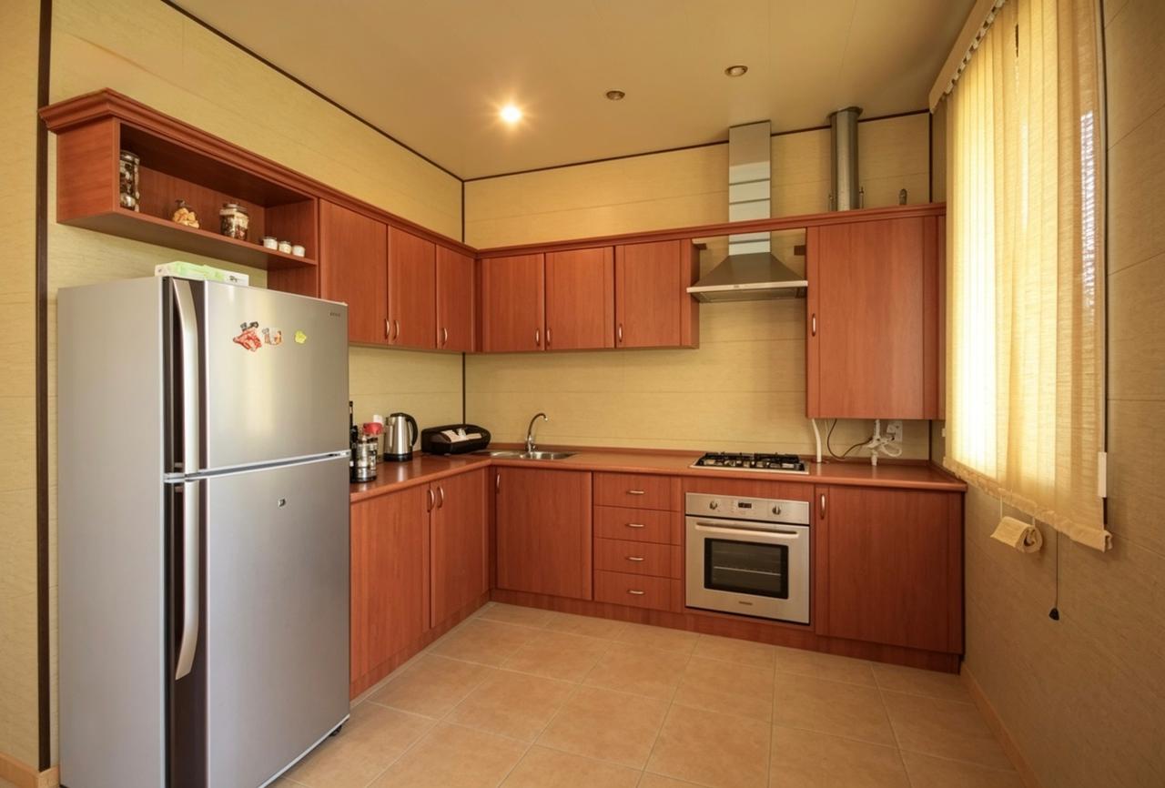 Apartment 7
